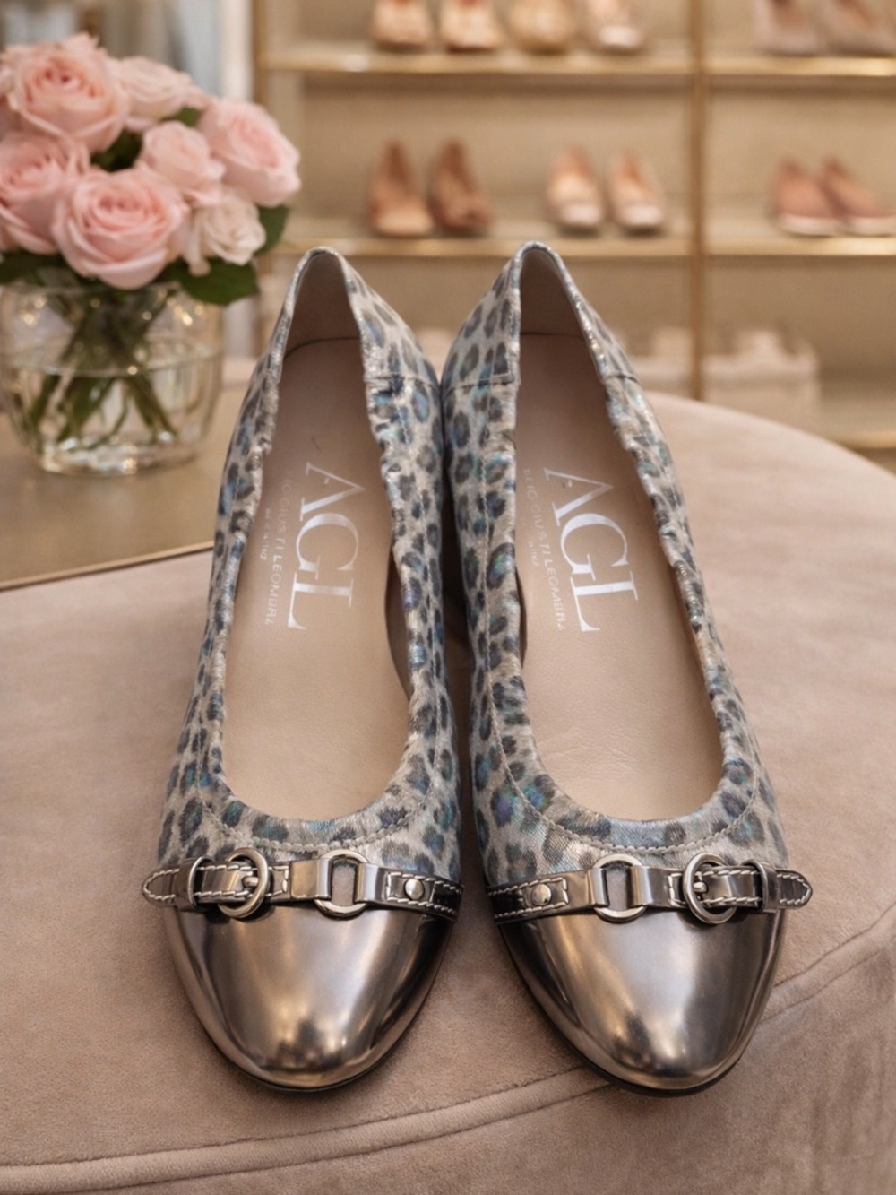 AGL ATTILIO GUISTI LEOMBRUNI Captoe Leopard Gold Metallic Flats Size 38 sz 7.5